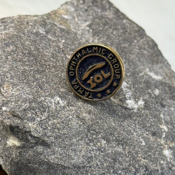 Tampa Opthalmic Group Gold Tone Lapel Pin Tie Tack .5" X .5" - Picture 1 of 3